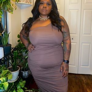 One shoulder maxi dress